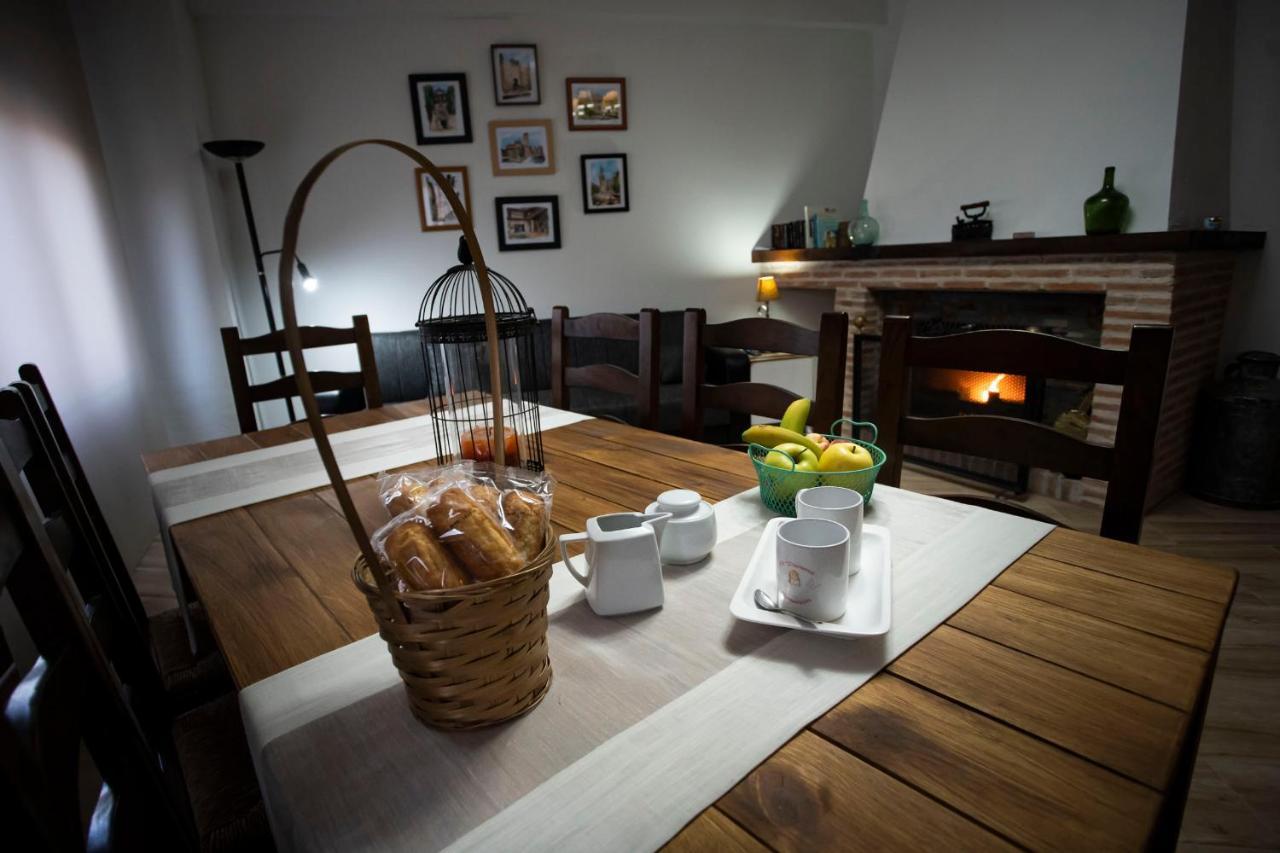 Casa Rural Abuela Andrea Almonacid de Toledo Dış mekan fotoğraf